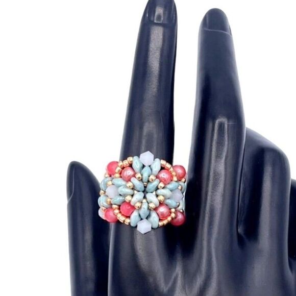 Sky Blue with Pink and White Opal Pearl Crystal Beaded Statement Ring Size 10 - Picture 6 of 8